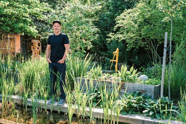 Ferdinand Leffler u koupacího biotopu Ferdinand Leffler u koupacího biotopu